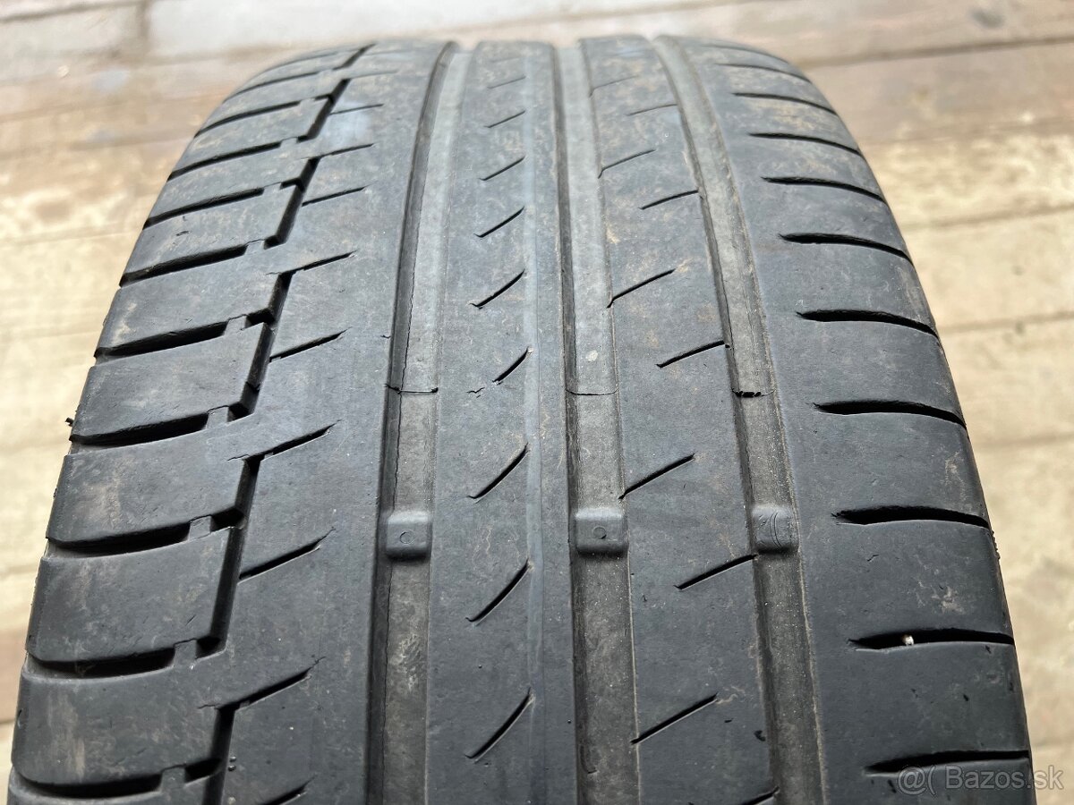 235/55R18 100V Continental PremiumContact 6