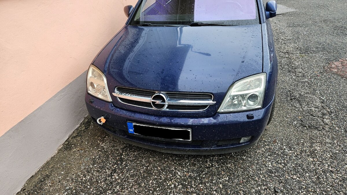 Opel Vectra C 2,2 na suciastky