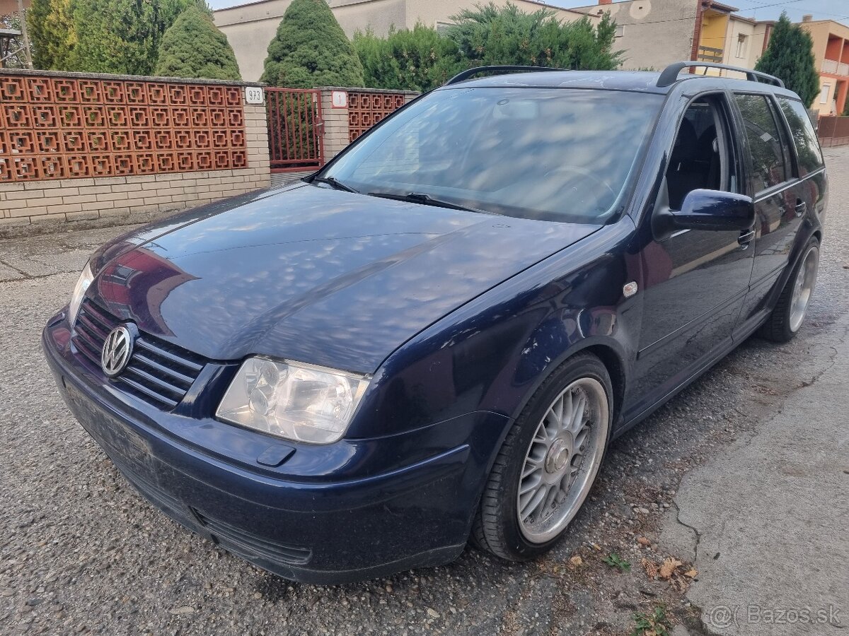 VW BORA COMBI 2.3i VR5 ROK-1999