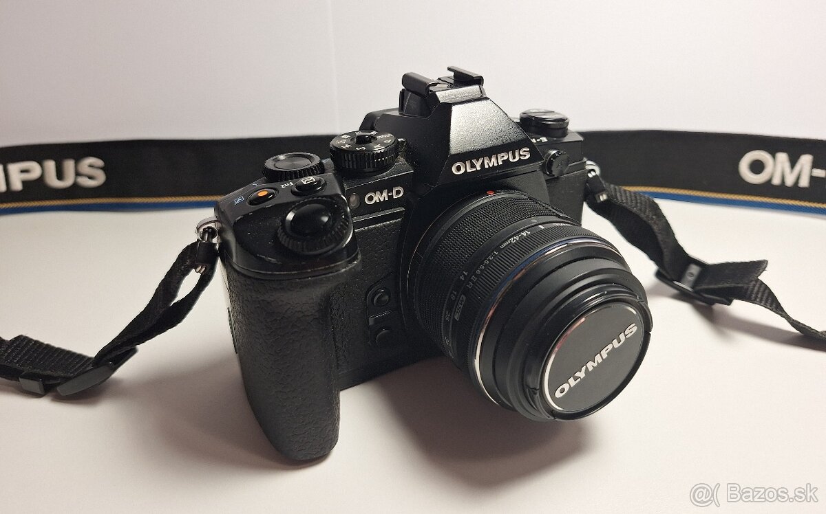 Olympus OM-D E-M1