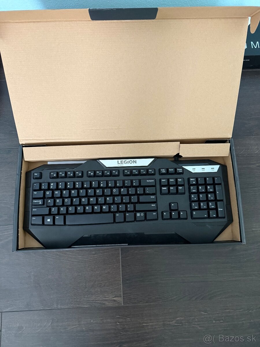 Klávesnica Lenovo Legion K200 blacklit gaming keyboard