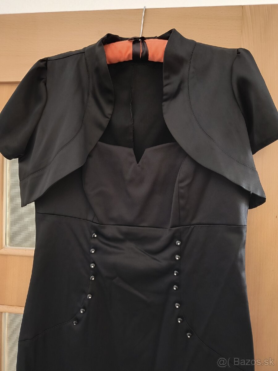 Elegantné šaty