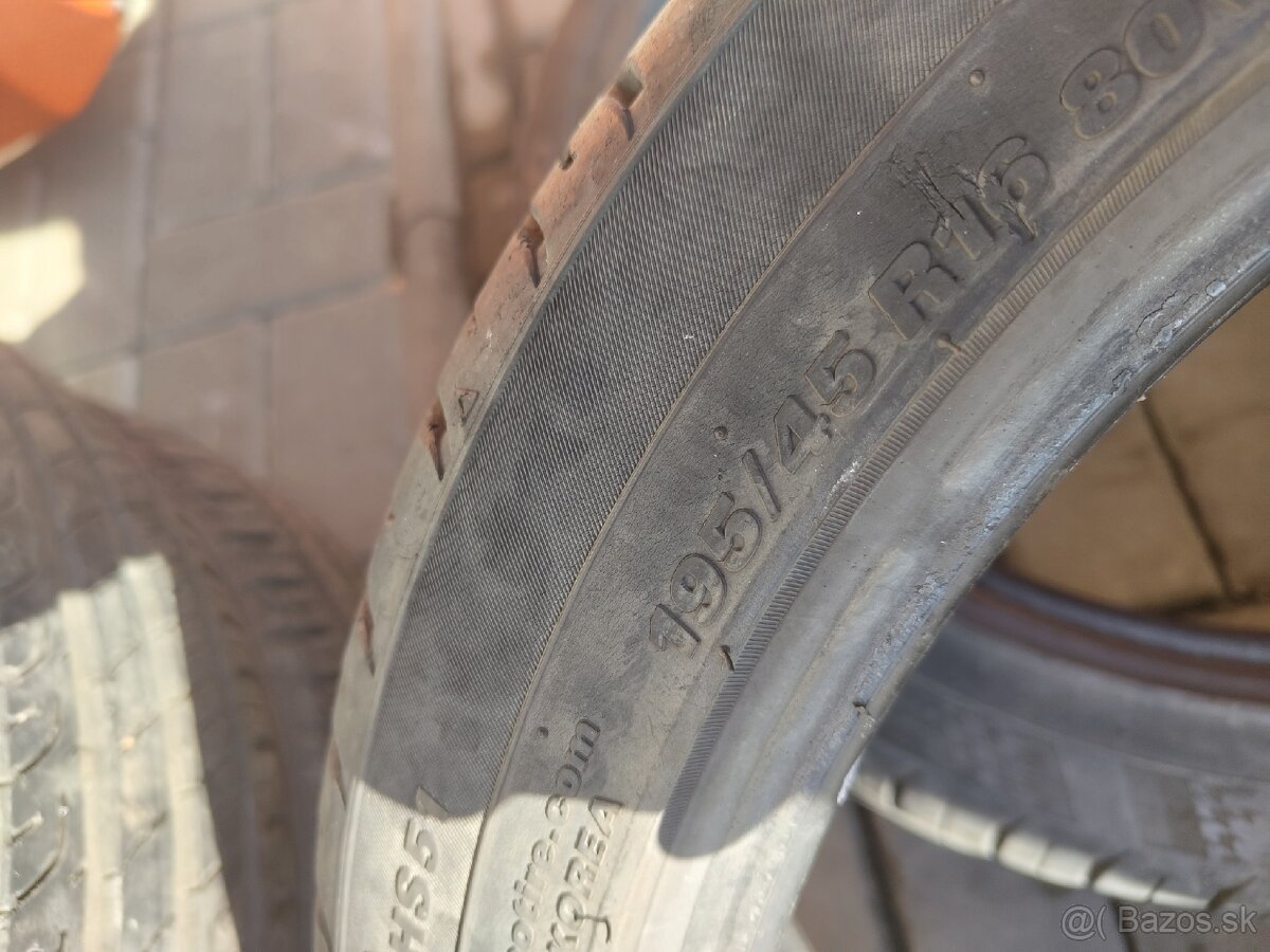 195/45 R16