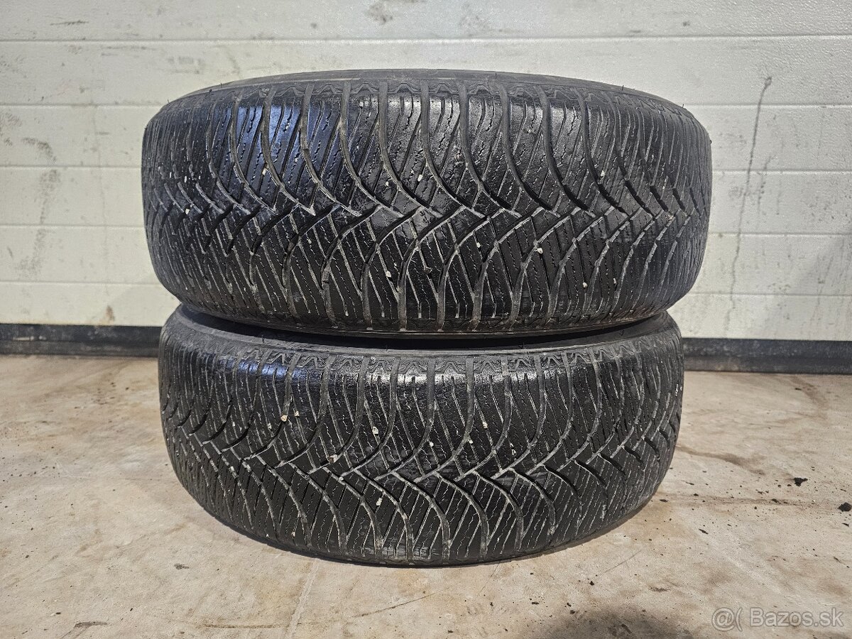 Celoročné Pneu Goodride 185/60 R15