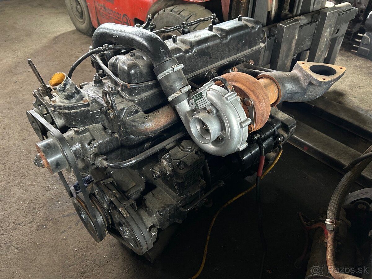 Predám motor a diely na motor 4v turbo zetor crystal