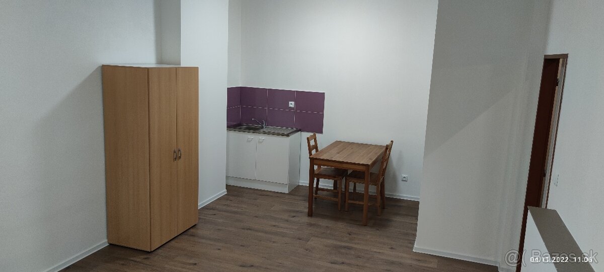 Bývanie pre rodinu s 1 dieťaťom za 215 / mesiac
