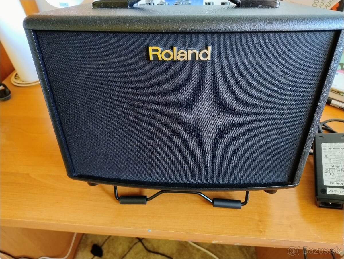 Gitarové kombo Rolland AC-33