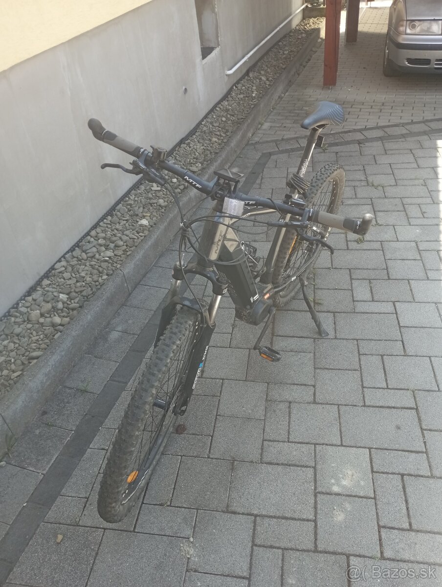 Bicykel