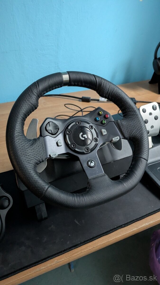 Volant Logitech G29 + pedály + páka