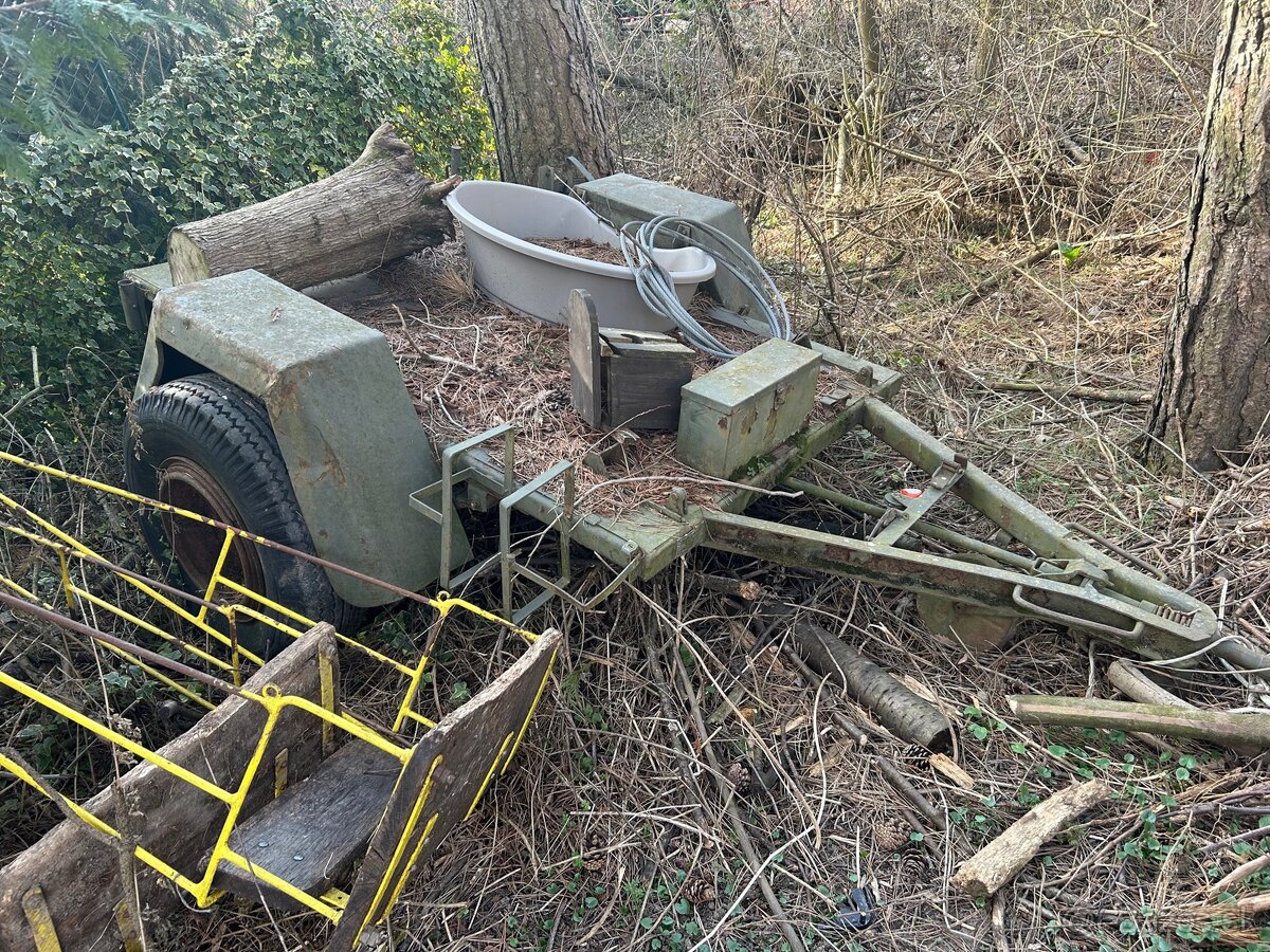 Predám vlečkou vojenskú z poľnej kuchyne