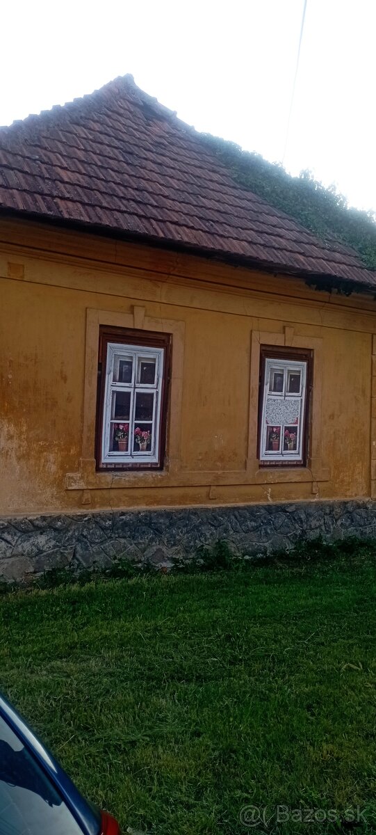 Predám chalupu z veľkým pozemkom