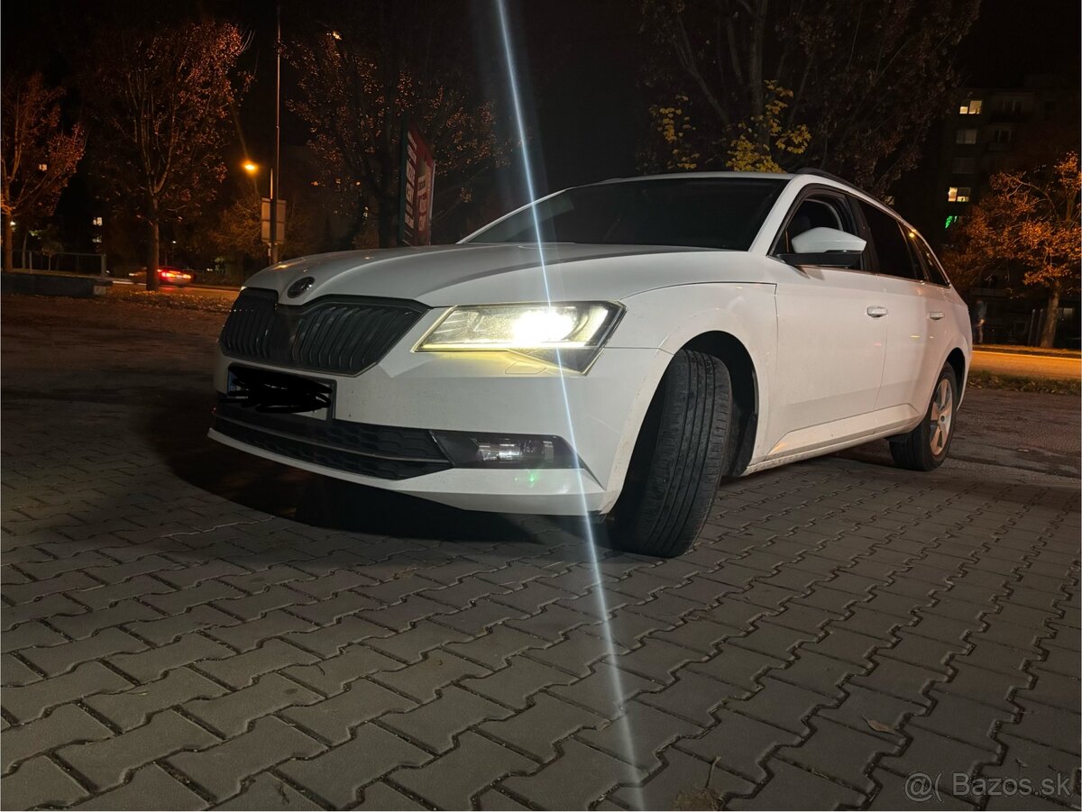 Predám Škoda Superb 12/2016..