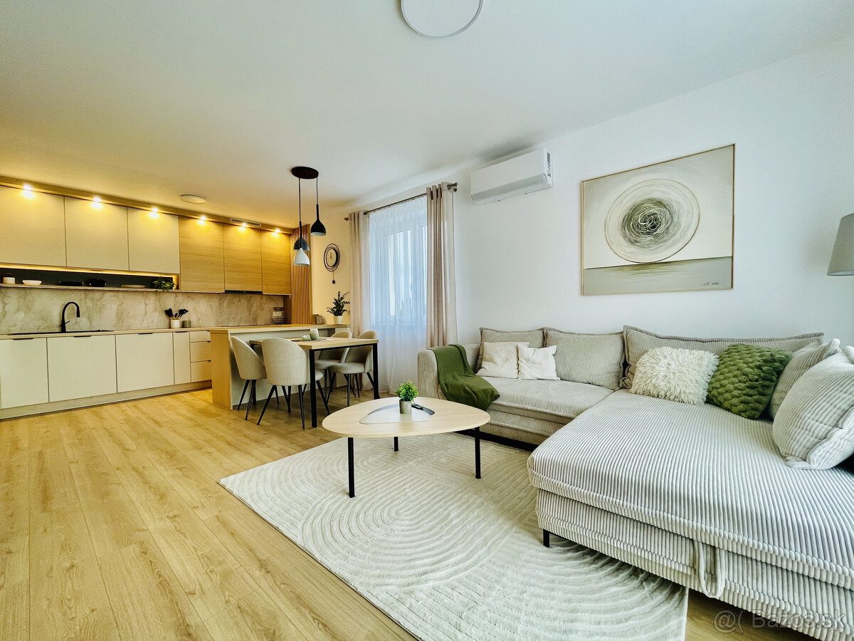 A-W REAL | PRENÁJOM ZARIADENÉHO 2-IZBOVÉHO BYTU S PARKOVACÍM