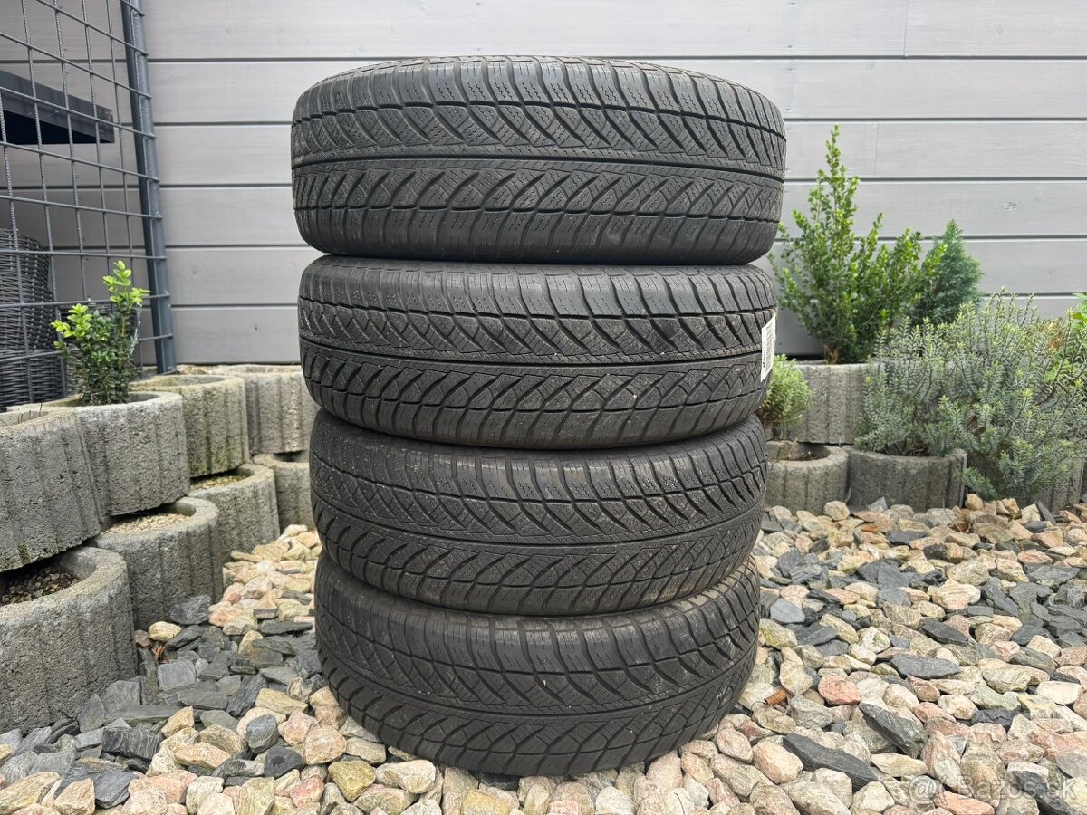 205/65 R16