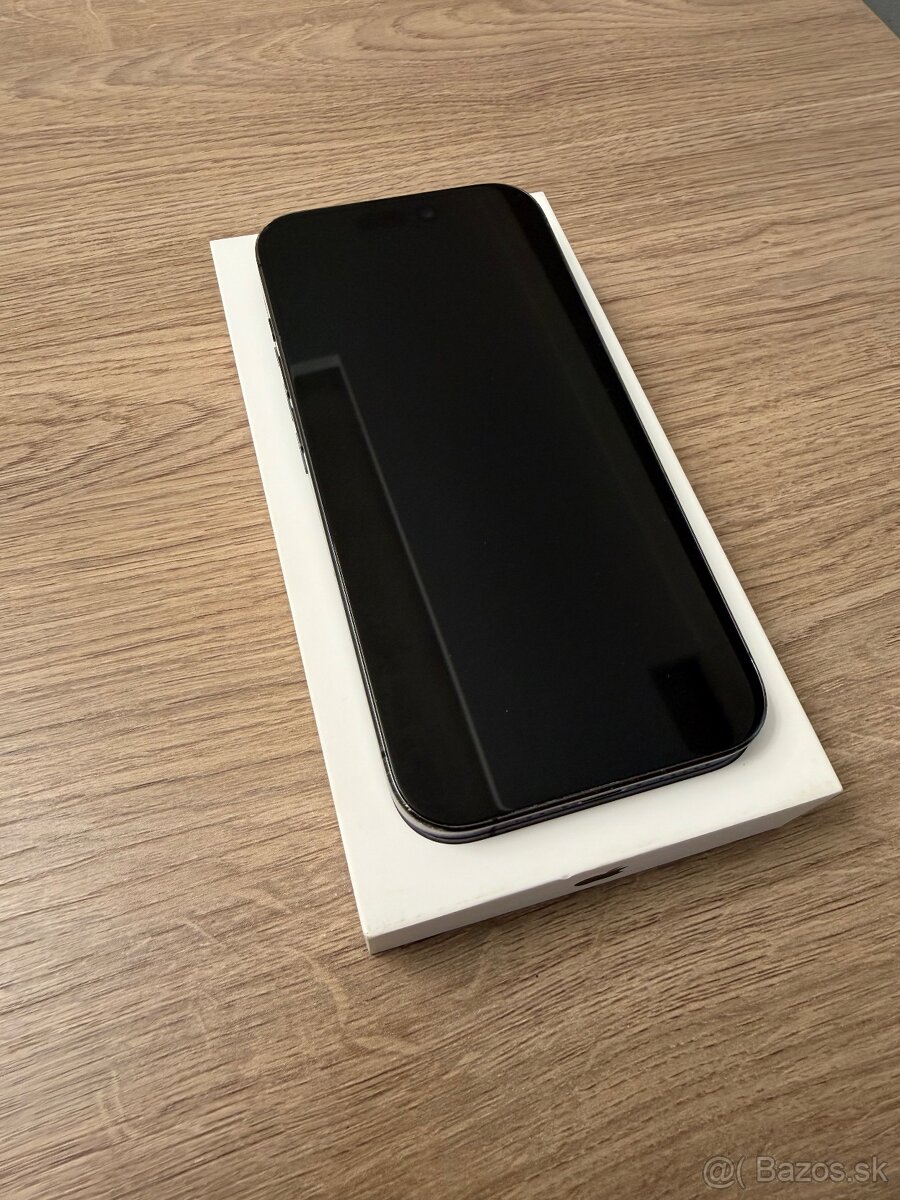 Predám iPhone 15 pro