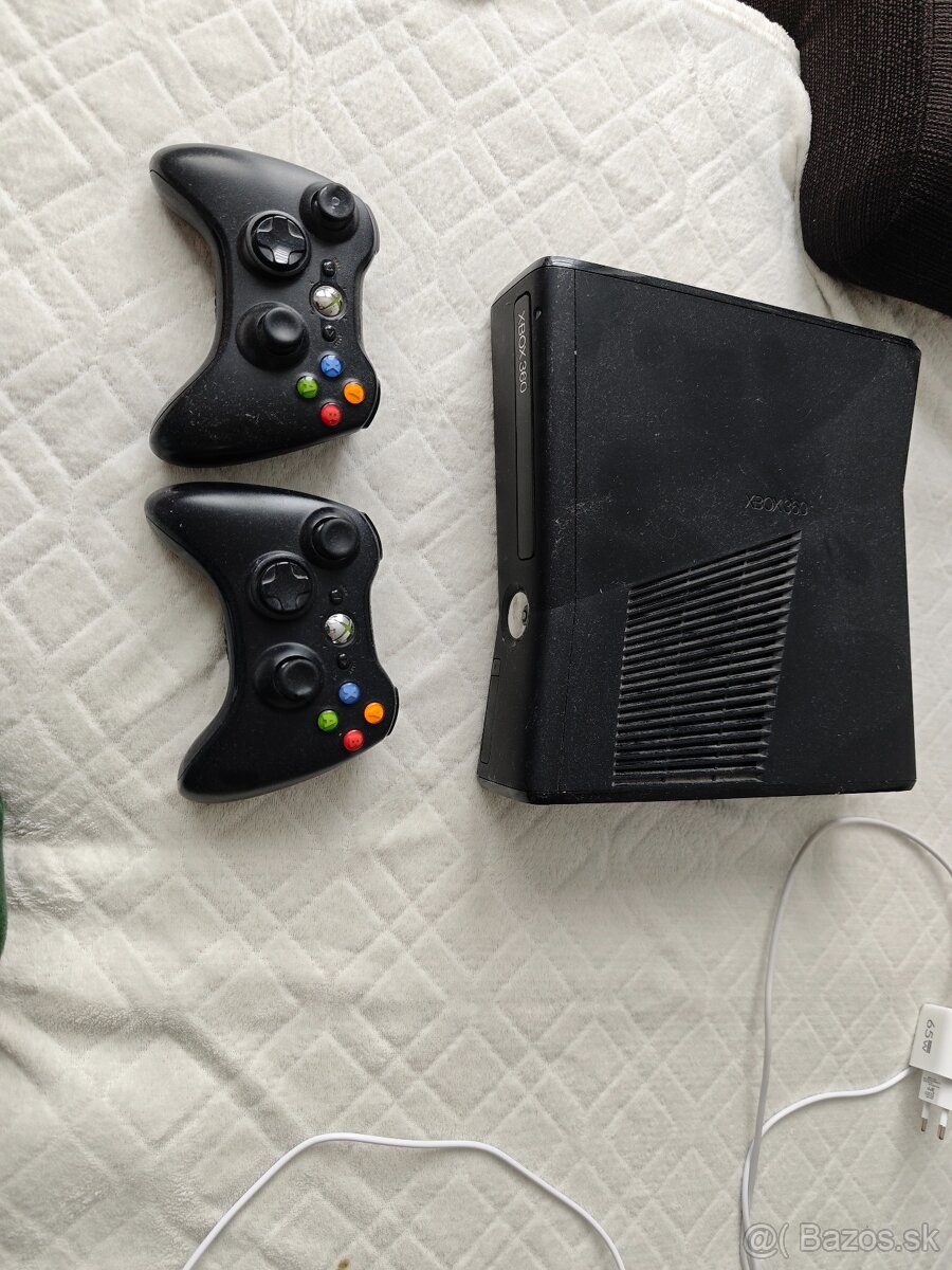 Xbox 360 2x ovládač Aurora