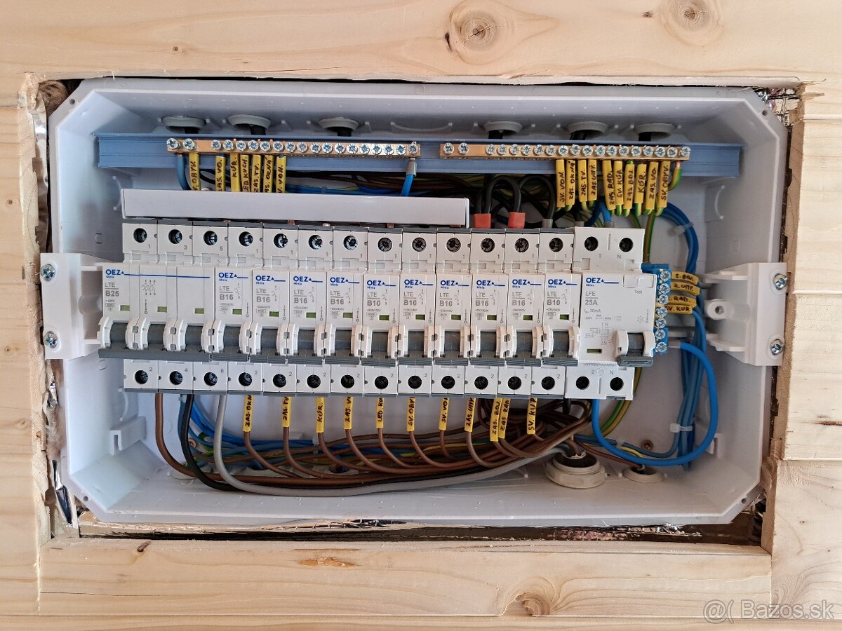 Kompletné elektroinštalácie bytov a domov