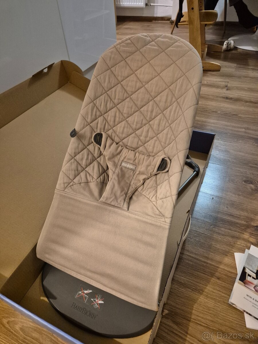 Babybjörn lehátko