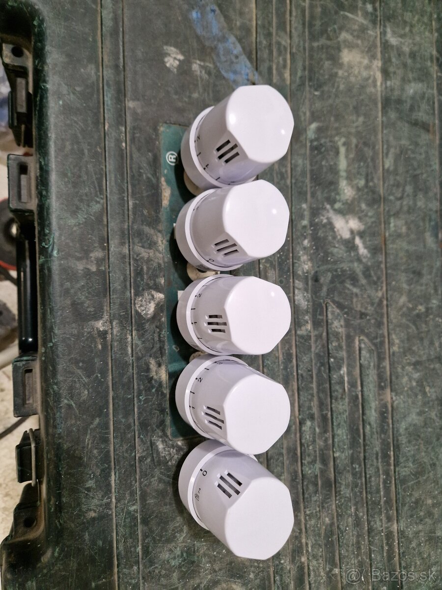 Predám termostatické hlavice