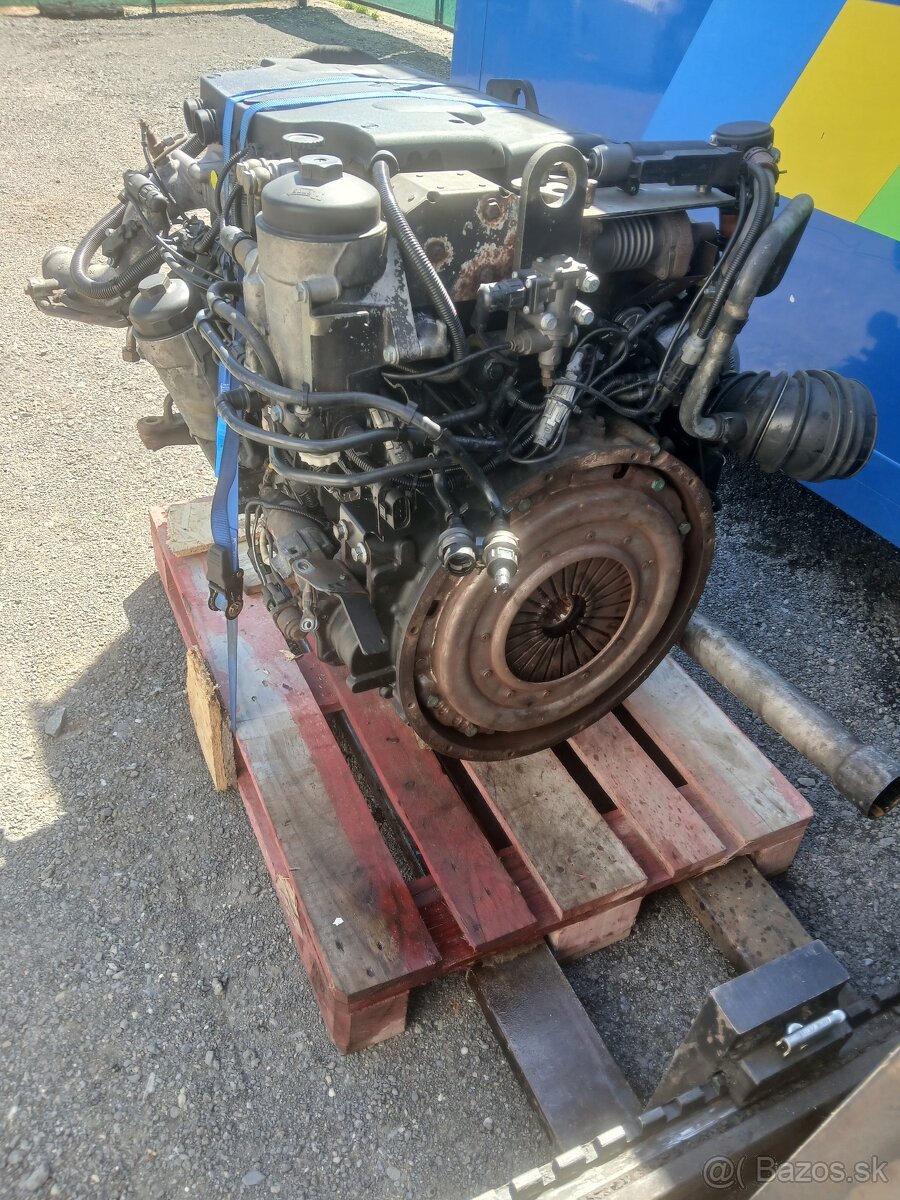 Man tgl 8.220 motor