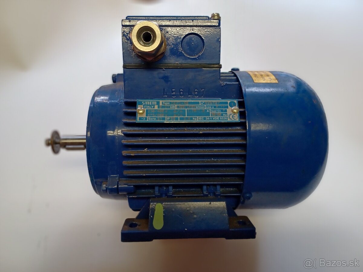 Predám motor.