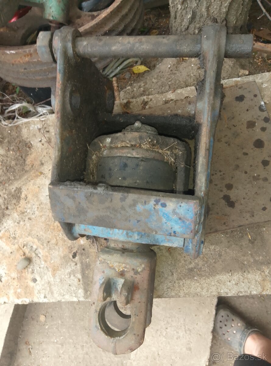 Tiahlo na Zetor crystal