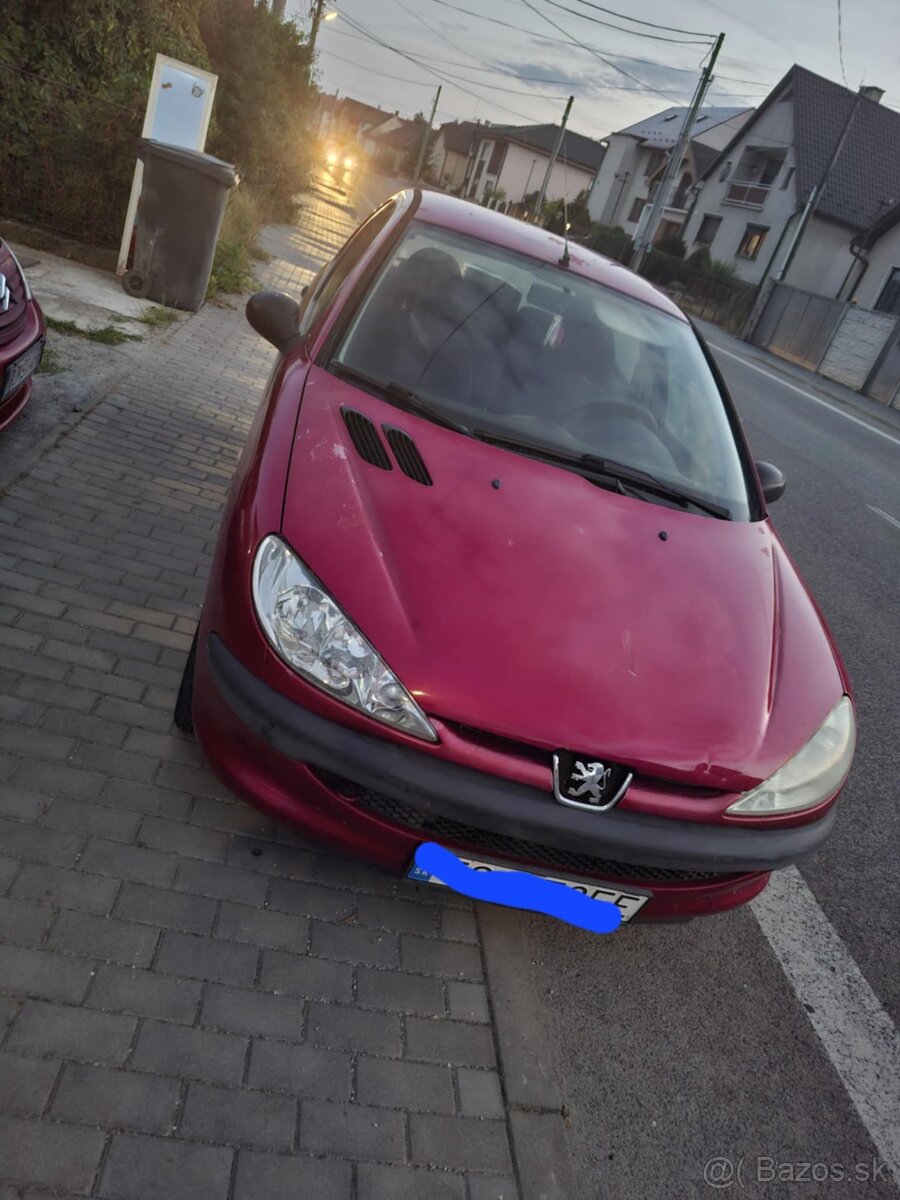 Peugeot 206