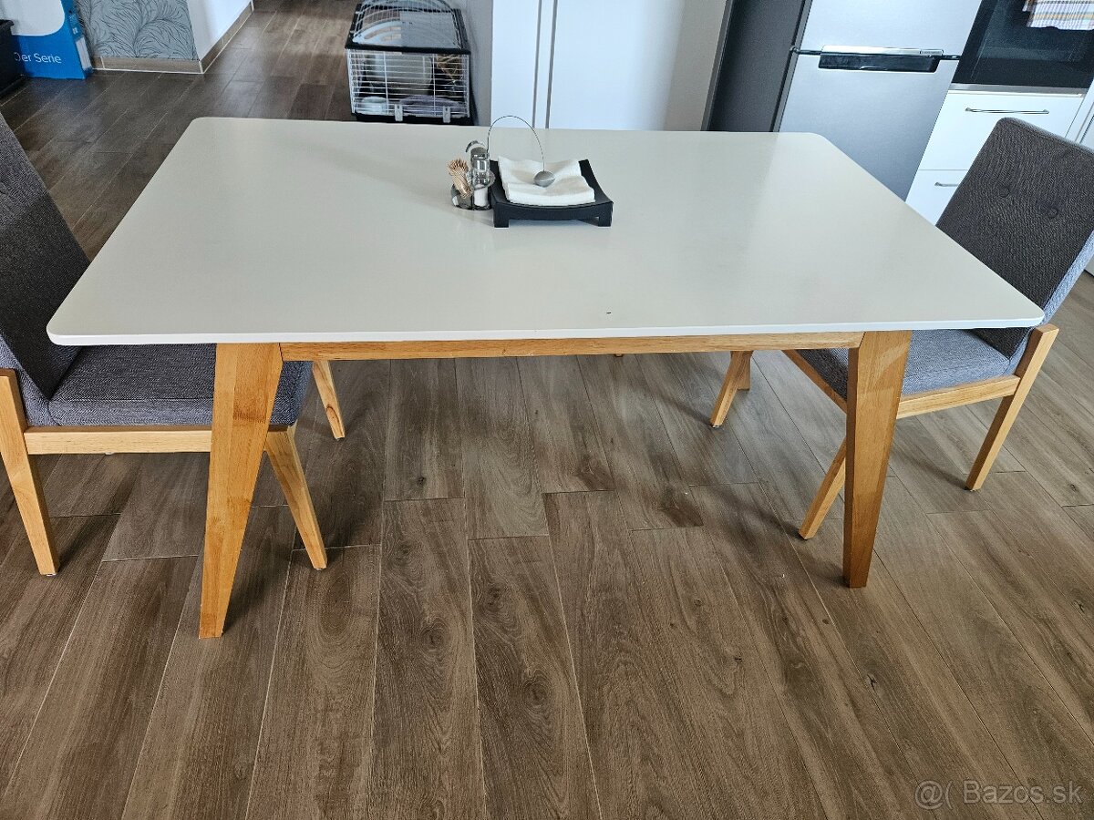 Jedálenský stôl 150x90x75
