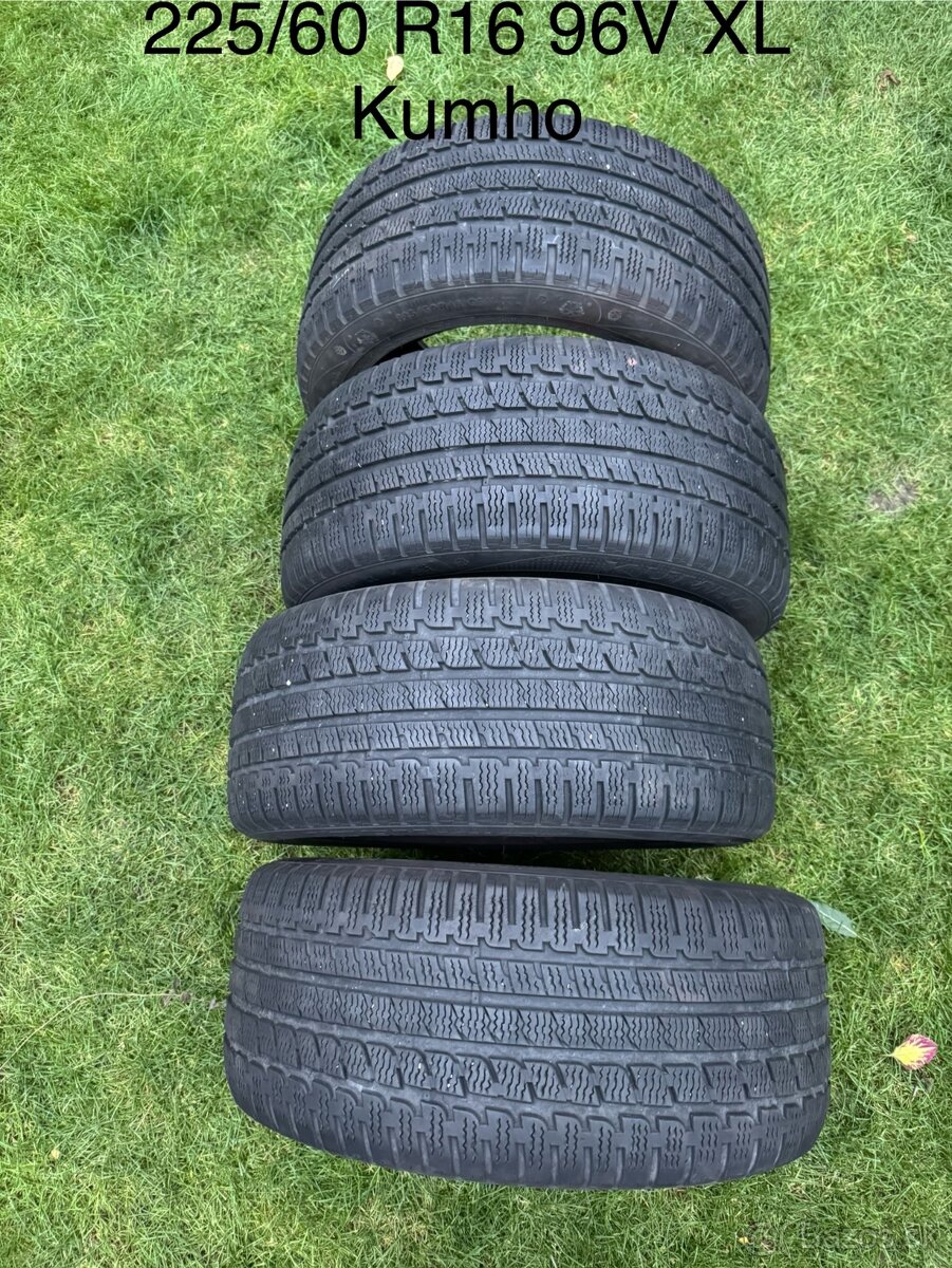 225/60 R16 zimne pneu Kumho