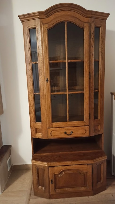 Rustikálny nábytok