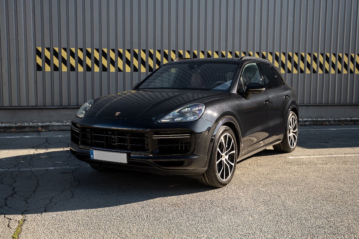 Porsche Cayenne turbo 4.0 v8 404kw