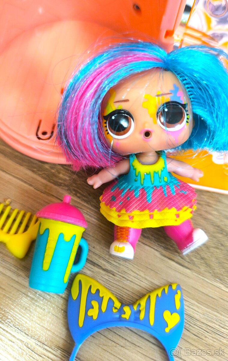 VEľKá L.O.L S PRíSLUšENSTVOM ORANžOVá+ZADARMO SAMOLEPKY