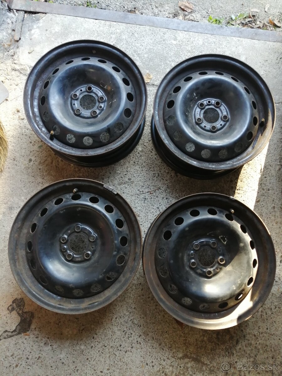 Predam disky na nove Fiat Tipo.