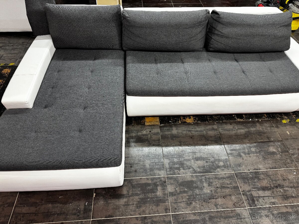 Predám sedaciu súpravu v tvare L