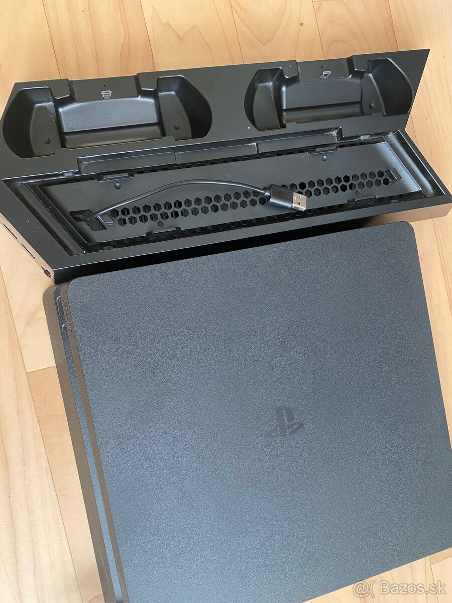 PlayStation 4 1TB Slim + PS VR