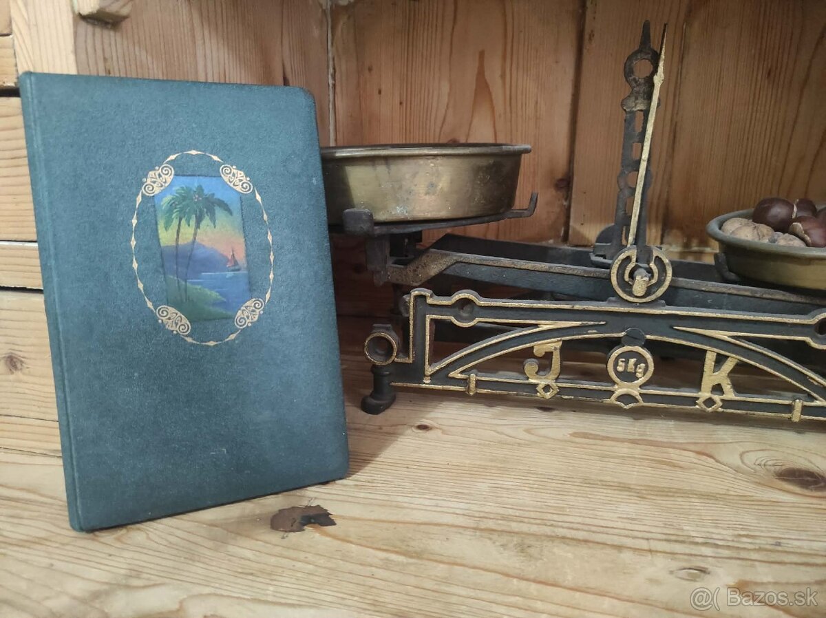 pamatnik, cca 1930 rok, vid foto.