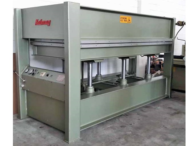 Dýhovací lis KOLMAG 3000x1300 mm