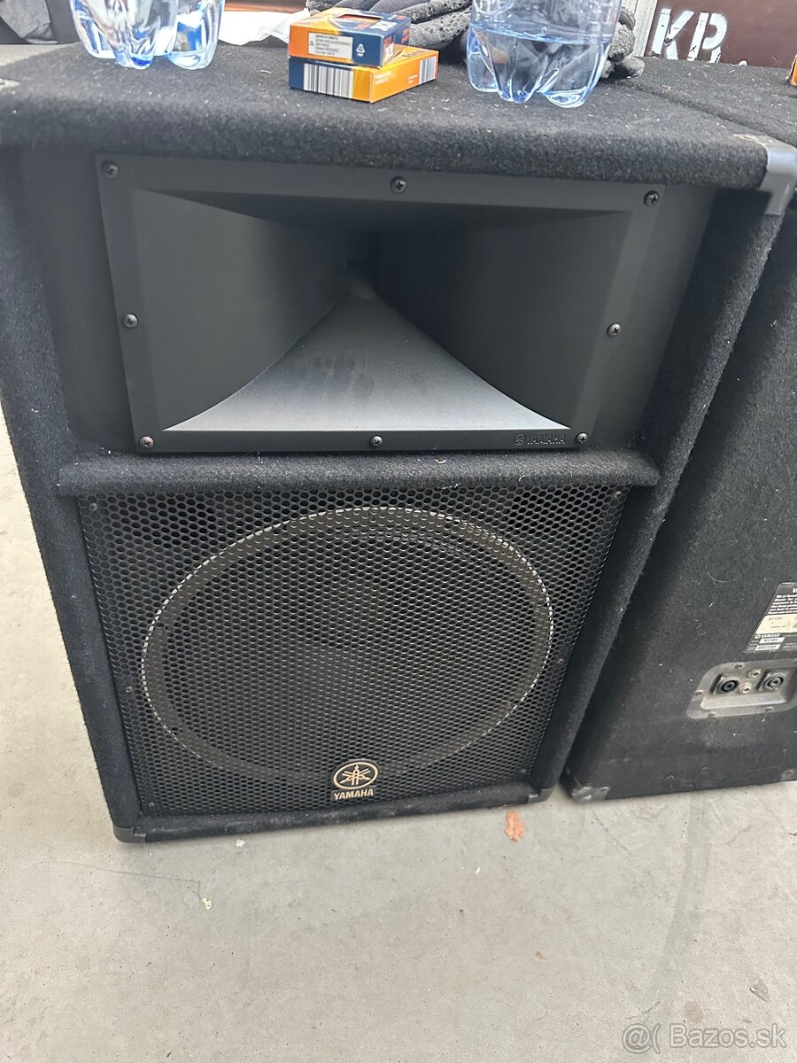 Yamaha S115V
