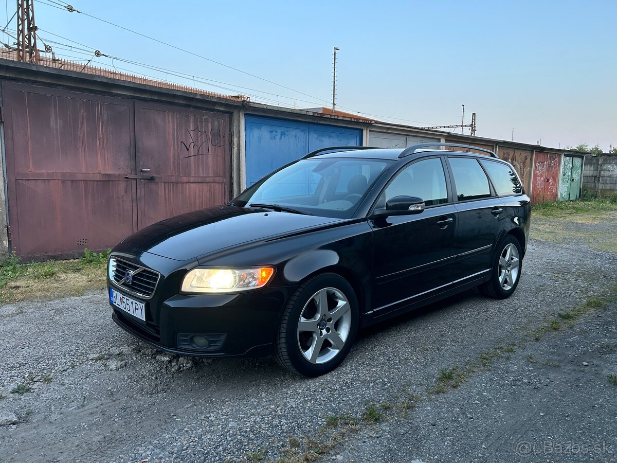 VOLVO V50 FL