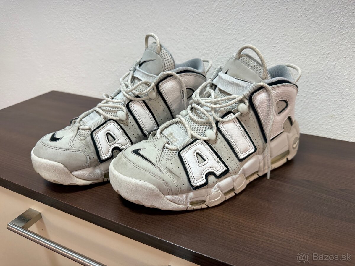 Nike Uptempo