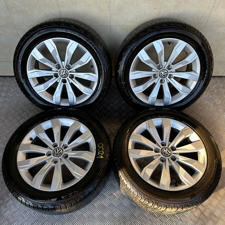 VW T-Rock Tiguan Škoda Octavia Superb 5x112 letní