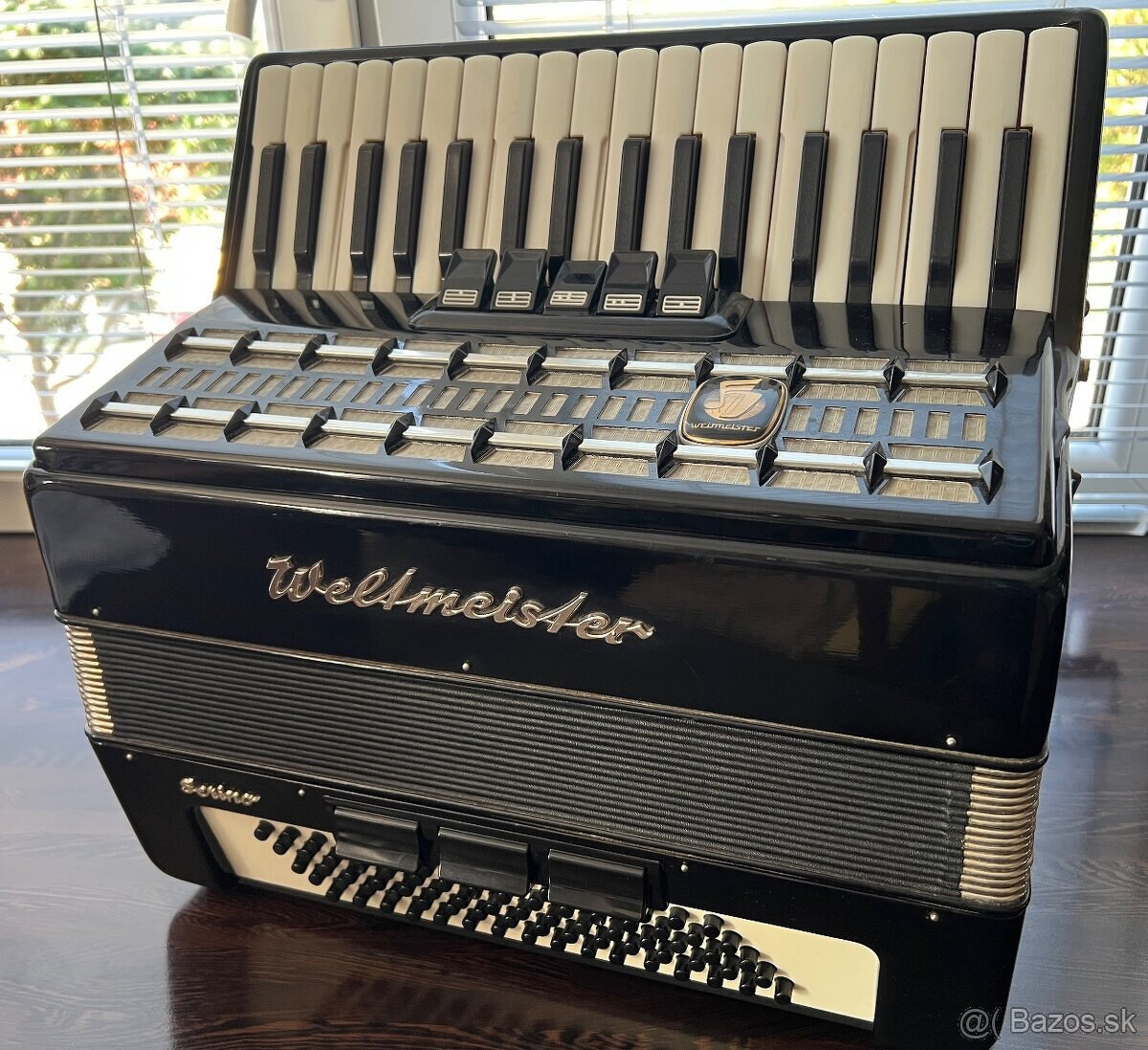 Akordeón Weltmeister 80 basový - ZÁRUKA -