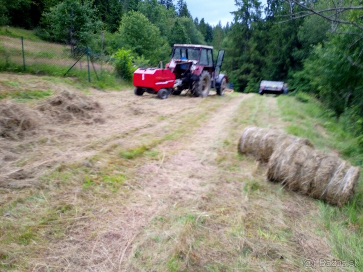 Predám seno malé balíky.