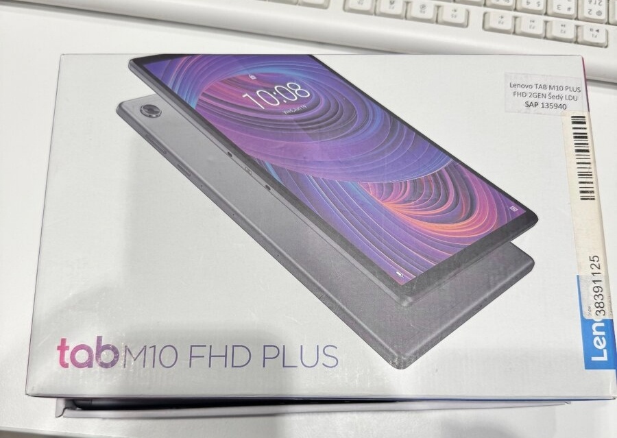 Kúpim krabicu od Lenovo M10 Plus 2gen