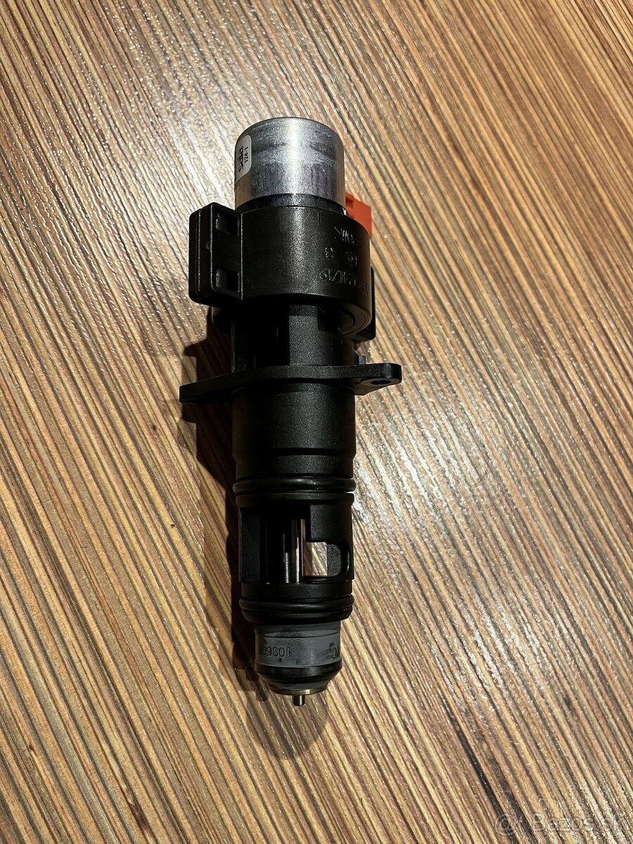 Trojcestný ventil Vaillant 0020097214 Awb