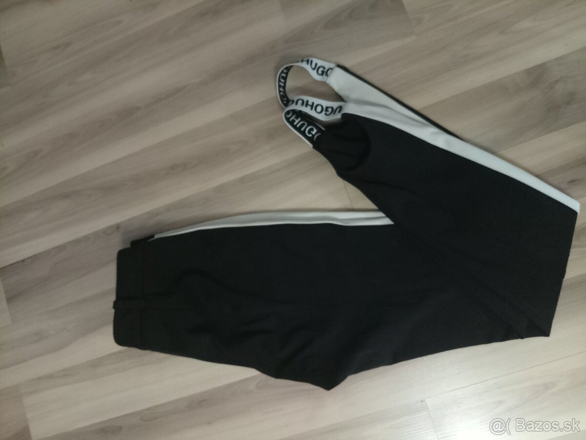 Hugo boss originál legíny S