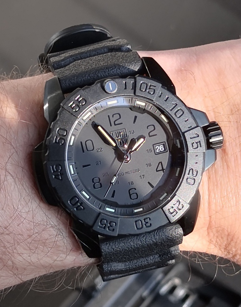 Luminox Navy Seals Blackout