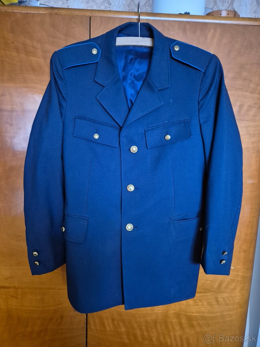 Predám hasičskú uniformu