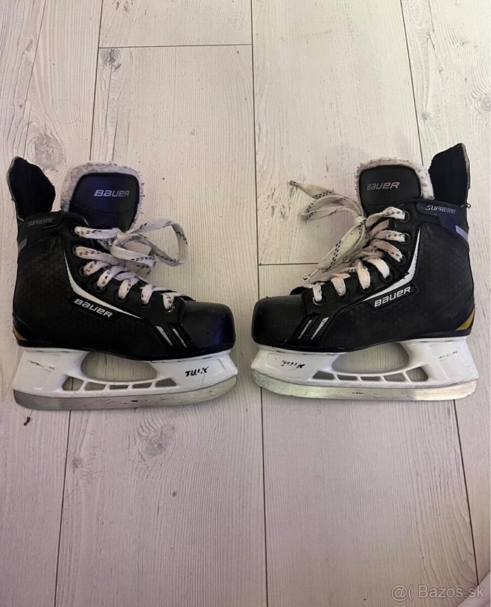 BAUER SUPREME VEĽKOSŤ 32