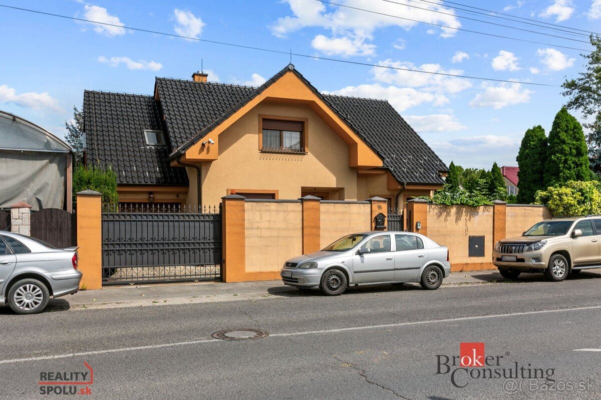 5-izbový rodinný dom PODUNAJSKÉ BISKUPICE